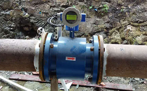 排污流量計現場使用圖